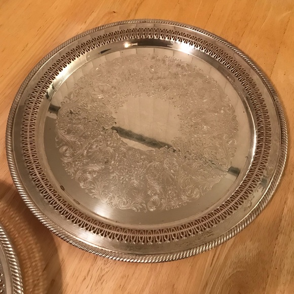 3pc “pure/fine” silver serving set includes a sml, lrg tray & matching bowl - Picture 7 of 12